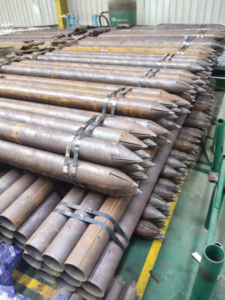 高鐵隧道用管棚管加工108*6鋼花管車絲打孔127地質套管